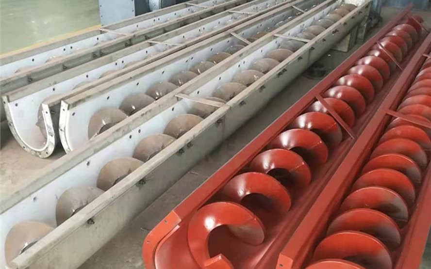 定制型UPE耐磨襯板在螺旋輸送機中的應用及制作生產(chǎn)